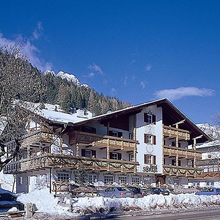 Hotel Garni Soreie Pozza di Fassa Eksteriør bilde