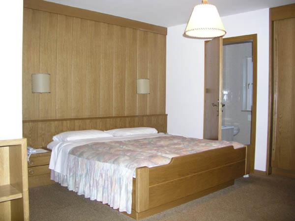 Hotel Garni Soreie Pozza di Fassa Rom bilde