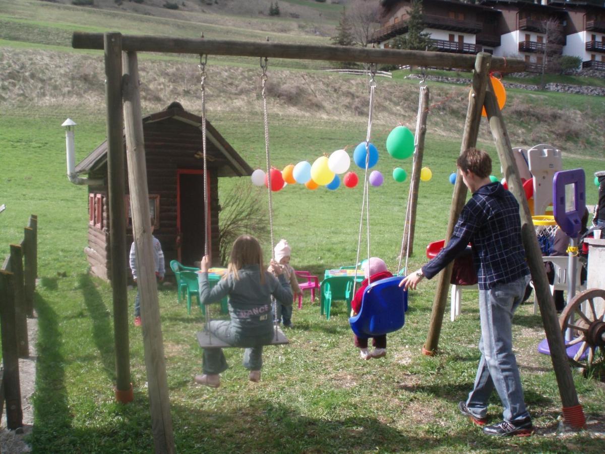 Hotel Garni Soreie Pozza di Fassa Eksteriør bilde