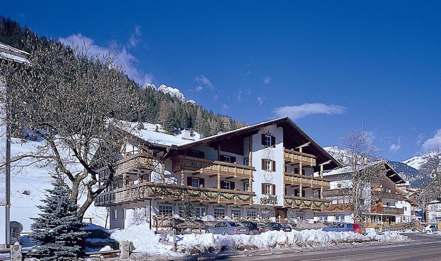 Hotel Garni Soreie Pozza di Fassa Eksteriør bilde